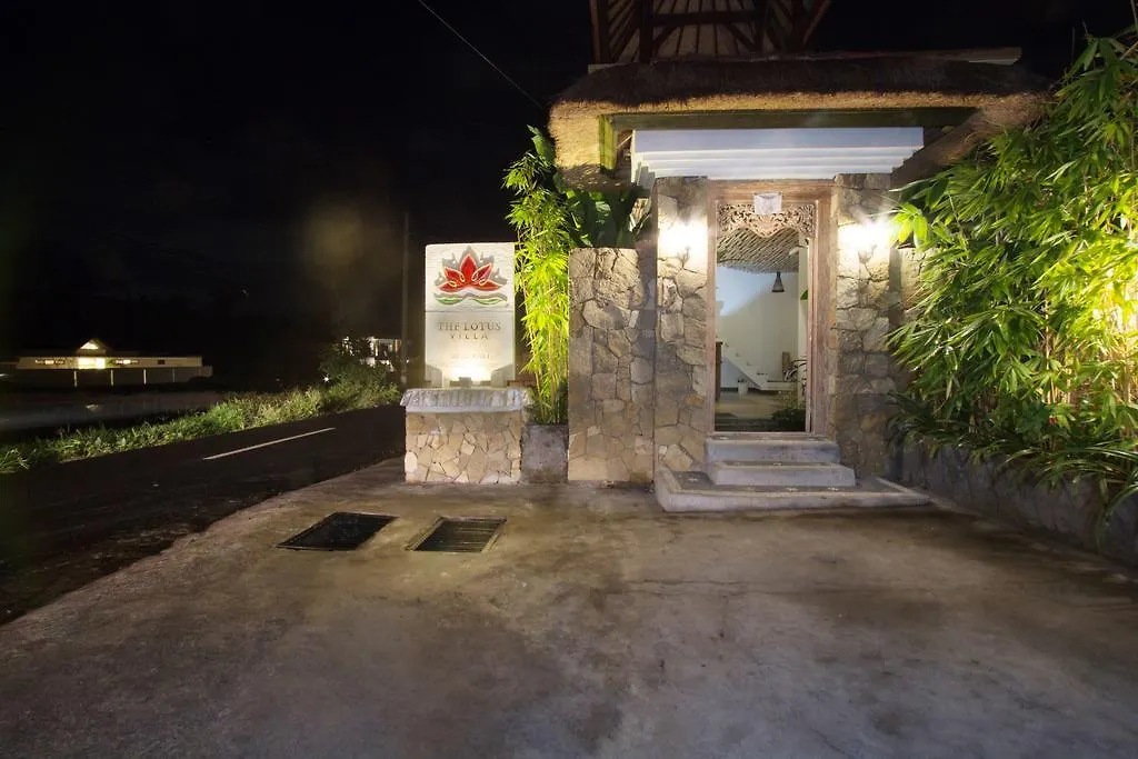 Lotus Villa Ubud Indonesia